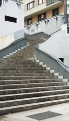 Deterioro escalinata Santa Lucìa